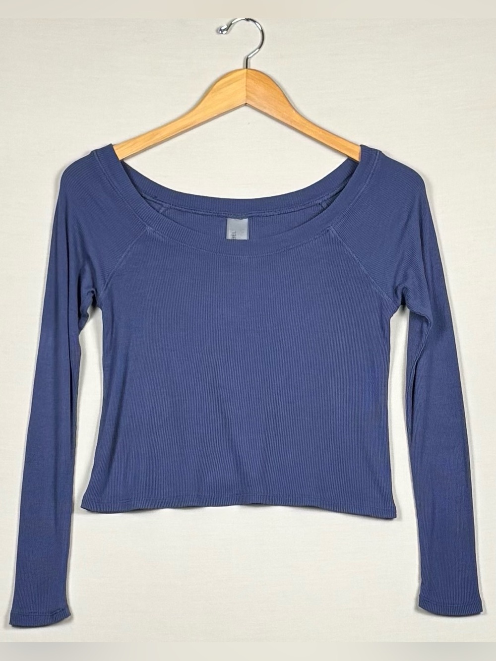 Urban Rebel Blue Ribbed Off Shoulder Crop Top Long Sleeve Size Medium